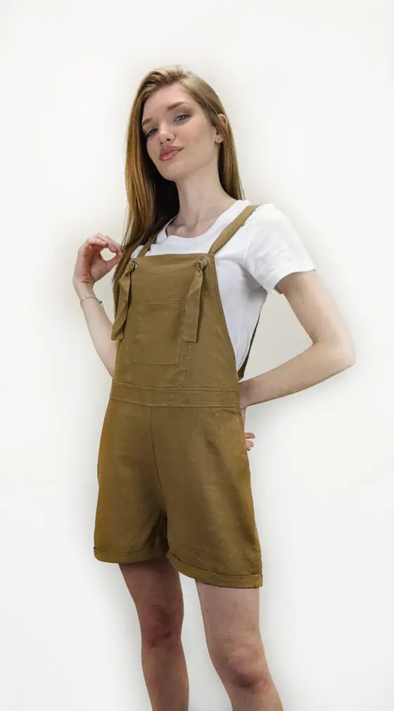 Mixed linen, short Overalls with roll ups at the end